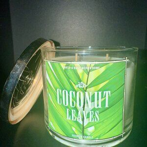 Coconut Leaves Candle Bath & Body Works/White Barn BBW NWT